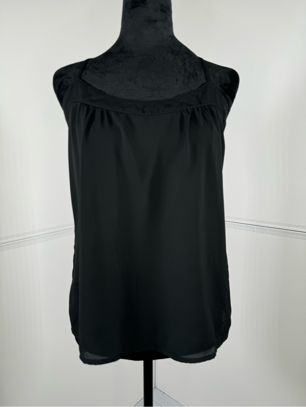 Jessica Simpson Black Chiffon Cross Back Cami Tank Top Size Small